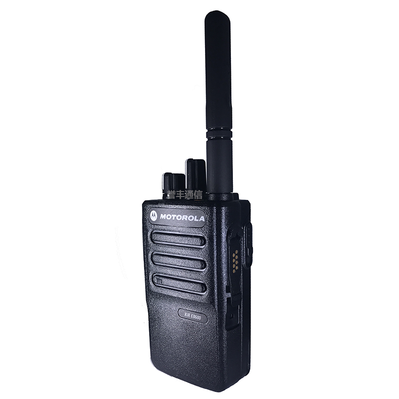 摩托羅拉Xir E8600數(shù)字對(duì)講機(jī)